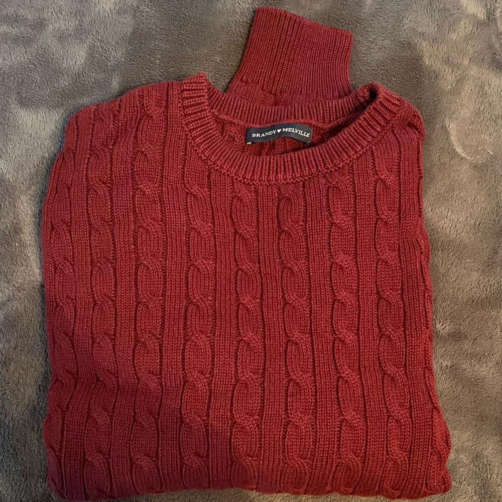 Brandy Melville Sweater